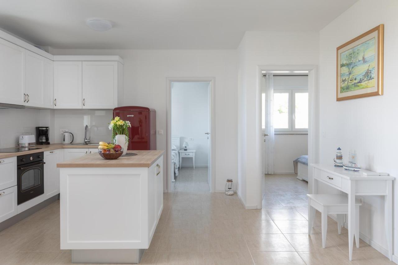 Apartment Oseka Makarska Exteriör bild